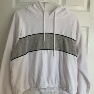 Striped cropped sweatshirt